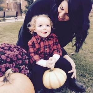 Meet your Posher, Marcia